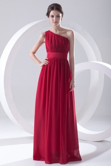Simple robe bordeaux longue rouge asymétrique pour témoin mariage